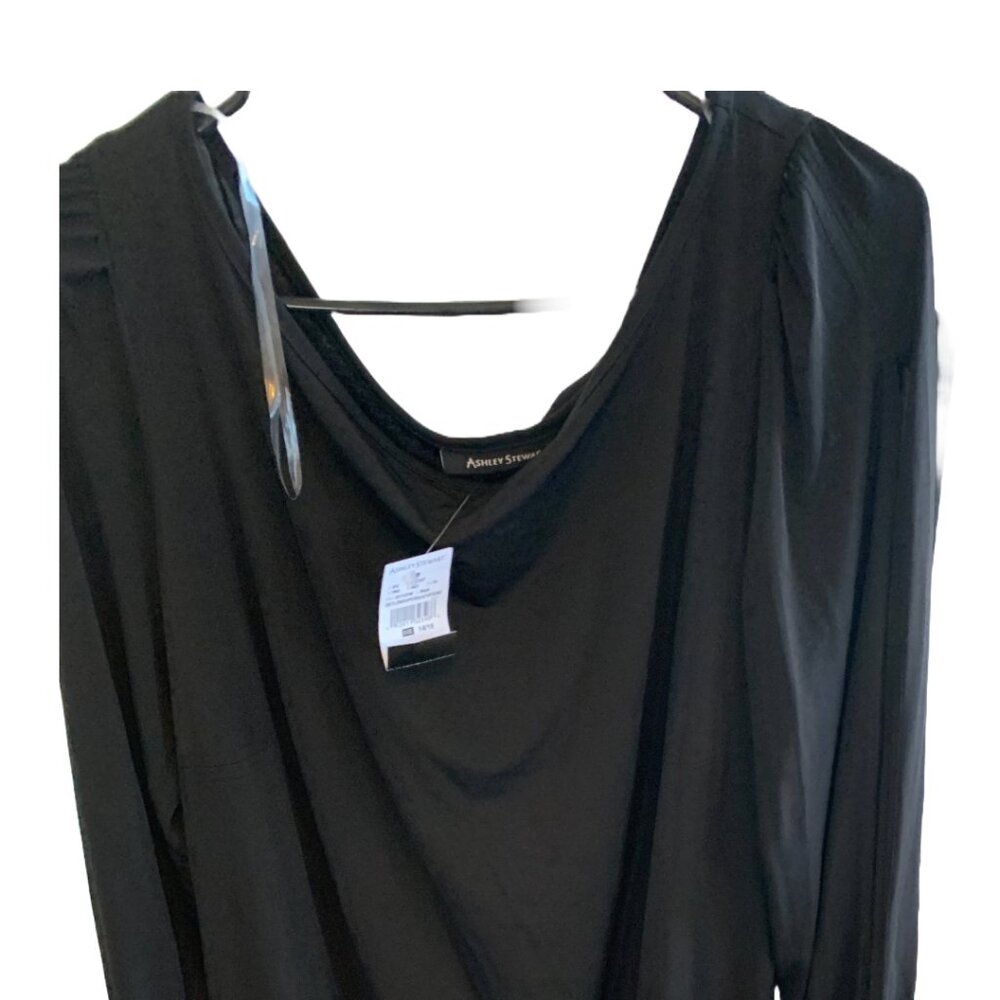 Black dress, size 14/16